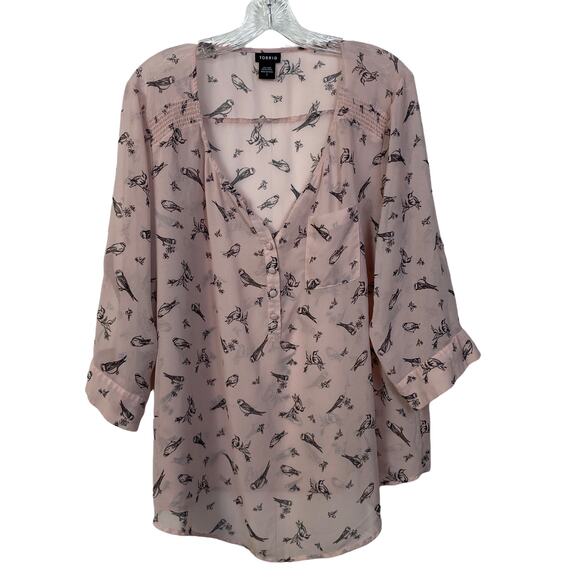 TORRID Sz 2 Sheer Pink Top Bird Novelty Print Flowy Roll Tab Sleeves Pullover - Picture 5 of 6